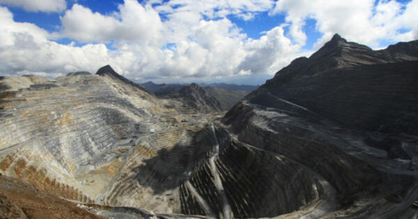 antamina-copper-mine-shut-down-after-death