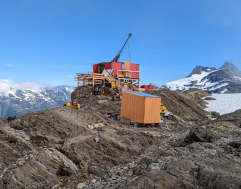 Canadian Explorer Strikes Massive Gold Discovery