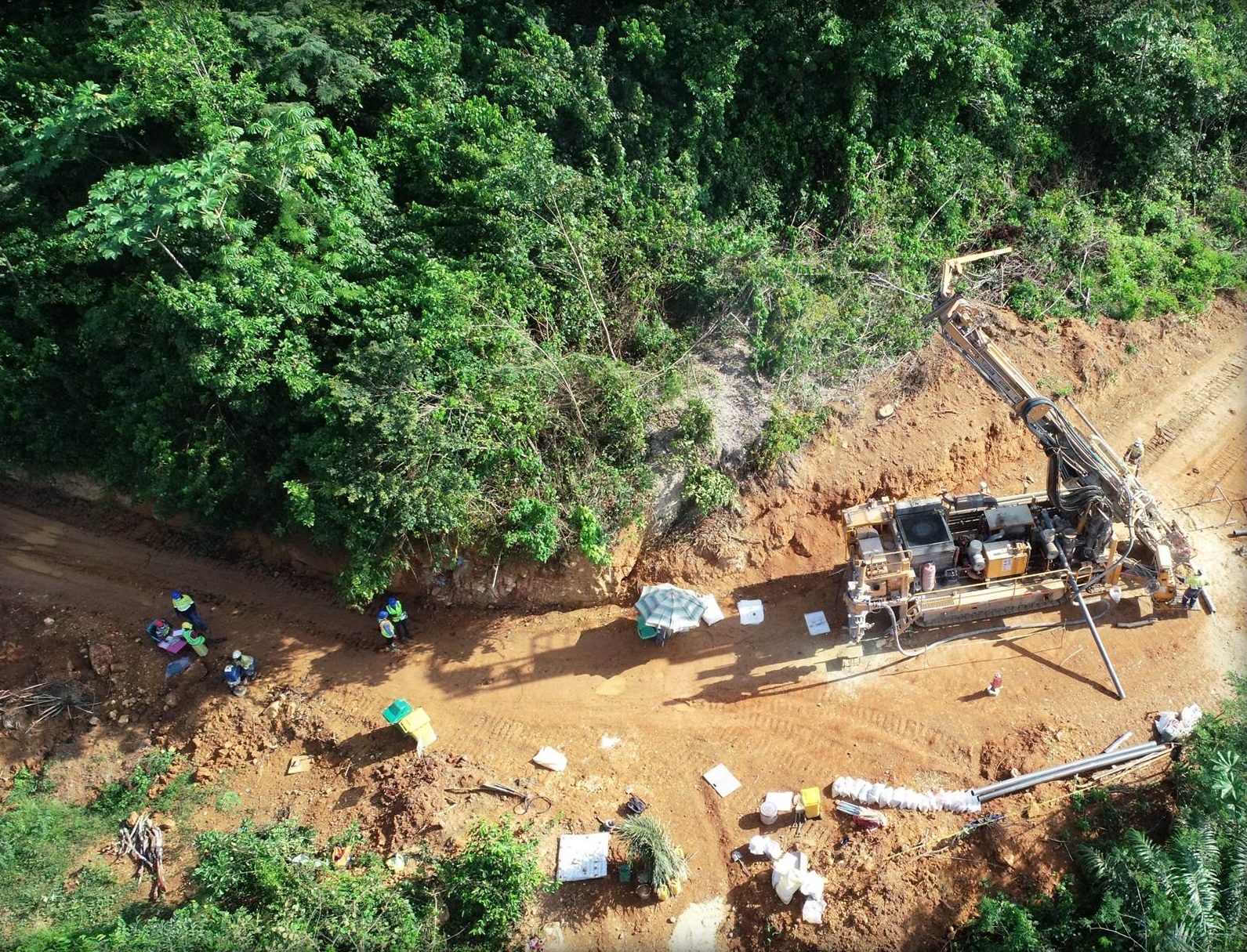 barrick-drops-‘gold’-from-name-as-prices-for-the-metal-fuel-profit