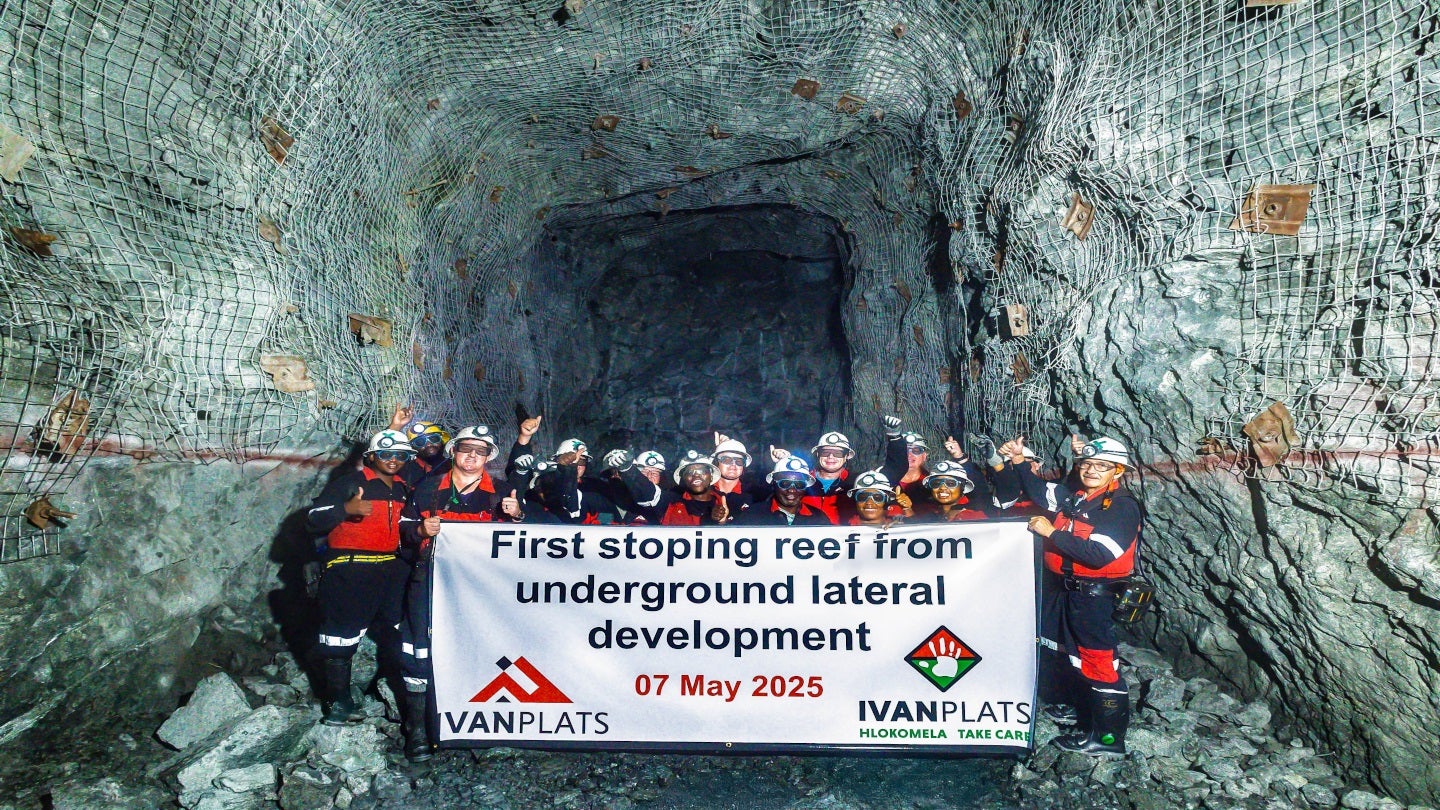 ivanhoe-mines’-crews-enter-south-african-flatreef-orebody-after-30-years