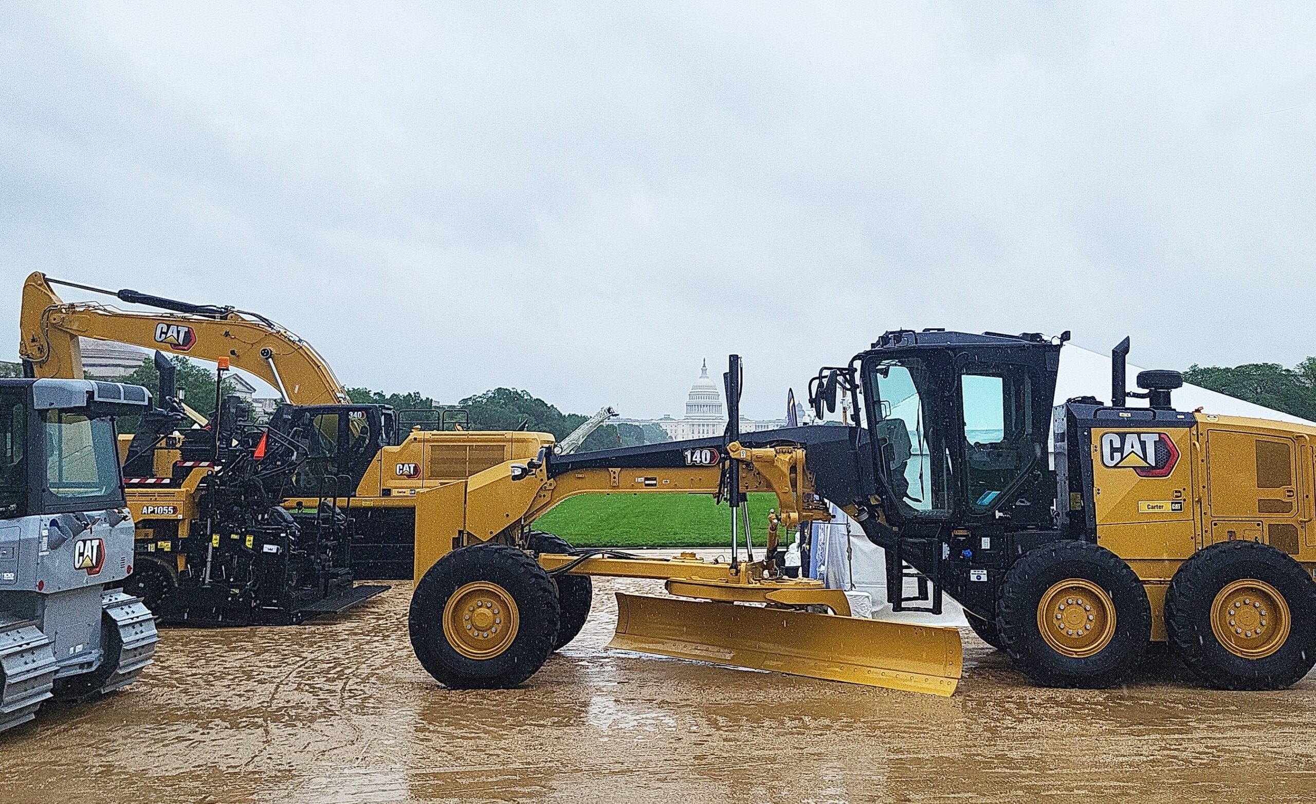 caterpillar-showcases-machinery-that-has-built-america-for-100-years-in-celebration-of-construction