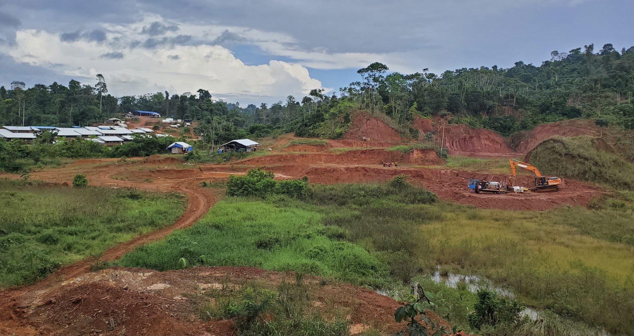 outcrop-silver’s-high-grade-hits-confirm-size-of-los-mangos-system-in-colombia