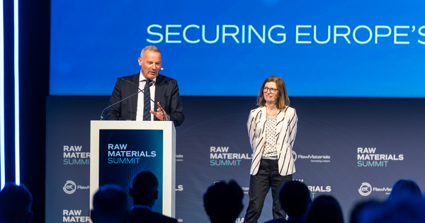 eit-rawmaterials-launches-new-academy-as-eu-faces-tough-questions-on-raw-materials