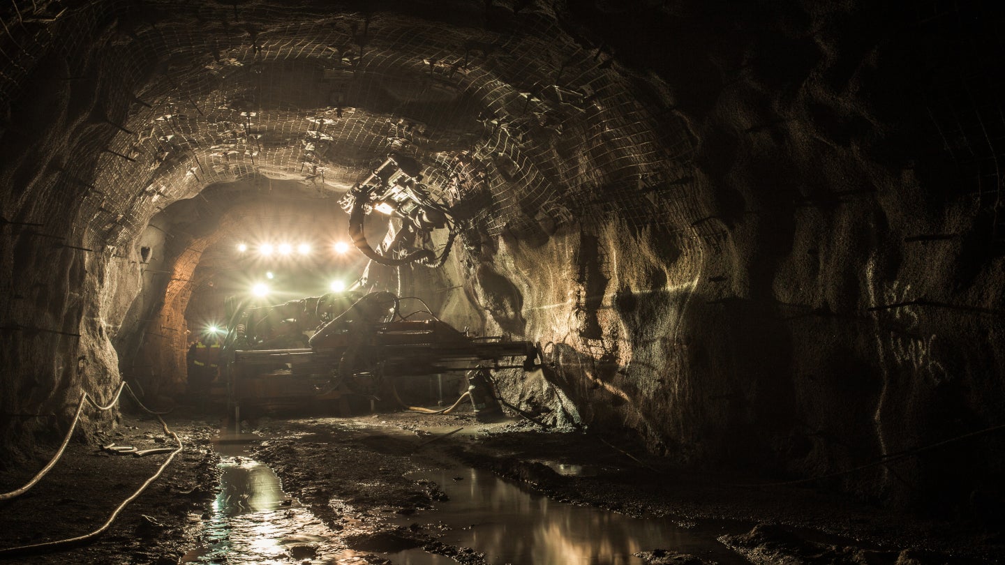 polymetals-resources’-endeavor-mine-in-australia-begins-silver-and-zinc-production