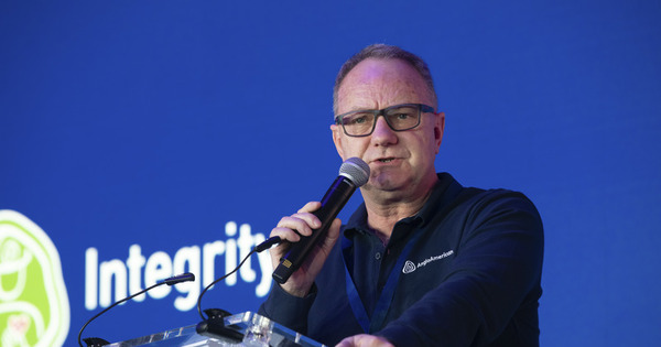 exclusive:-mark-cutifani-on-vale-exit,-rio’s-new-chief,-and-the-return-of-m&a