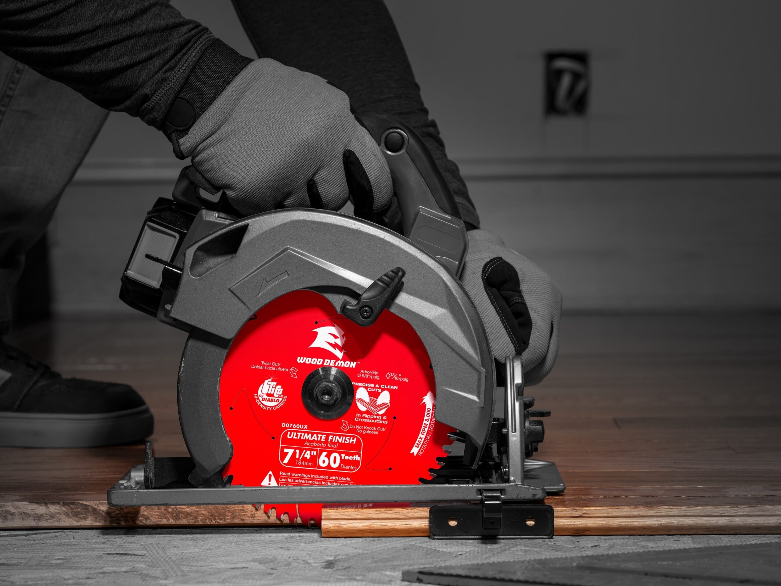 diablo’s-new-game-changer,-the-wood-demon-ultimate-finish-saw-blade,-offers-a-higher-standard-in-wood-cutting-and-the-highest-quality-finishes