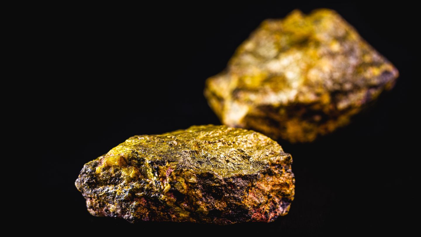 isoenergy-to-acquire-toro-energy-to-expand-uranium-portfolio 