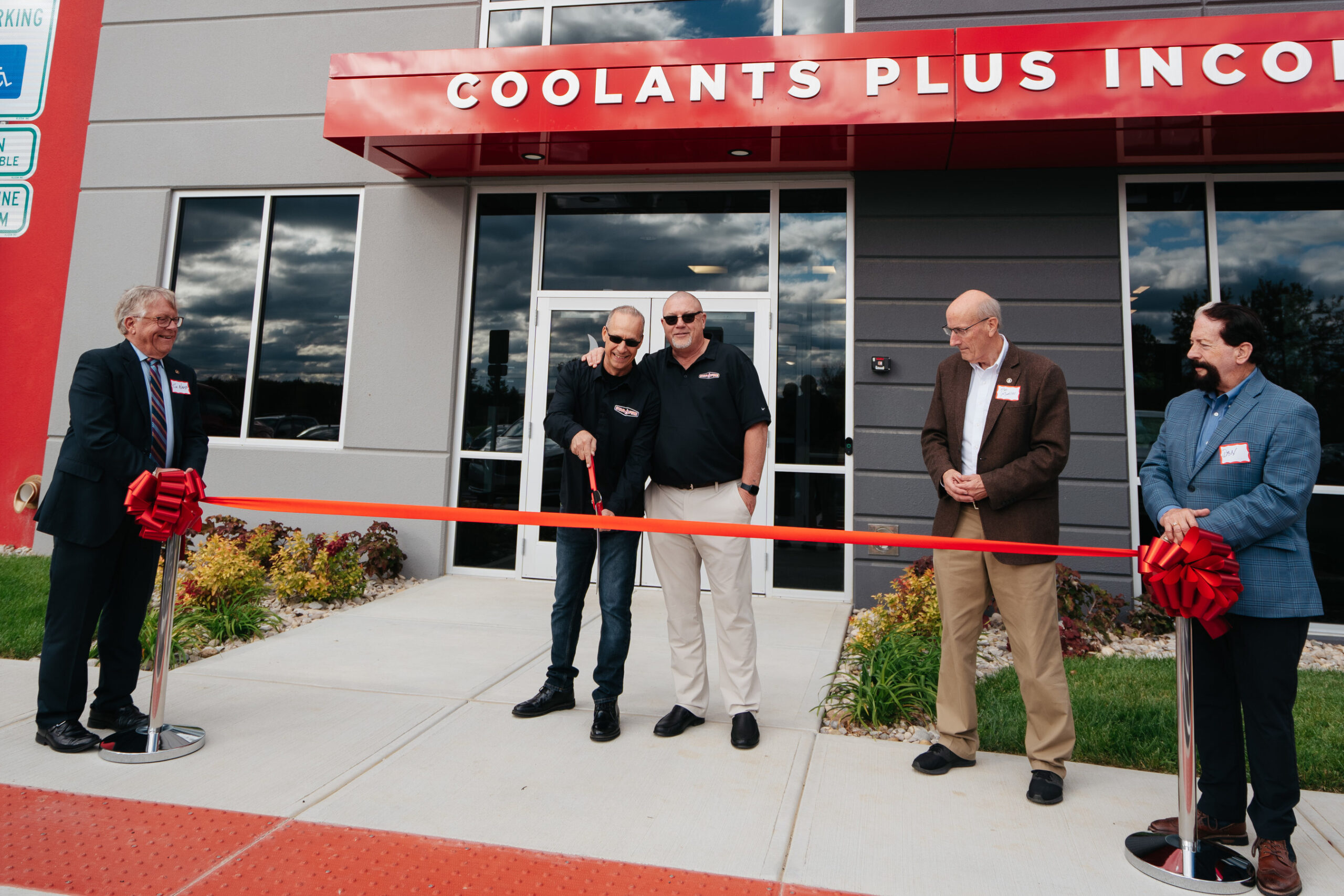 starfire-lubricants-expands-operations-with-new-104,000-sq-ft.-facility-in-hamilton,-ohio