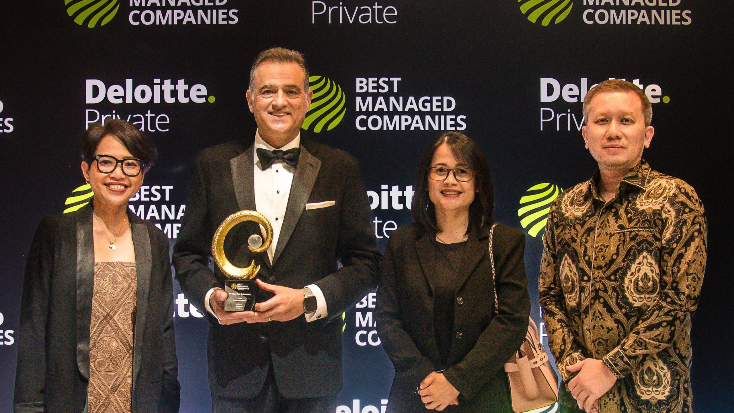 paint-manufacturer-mowilex-earns-fourth-deloitte-“best-managed-company”-recognition,-achieving-gold-standard