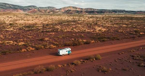 telstra-blasts-off-with-satellite-messaging