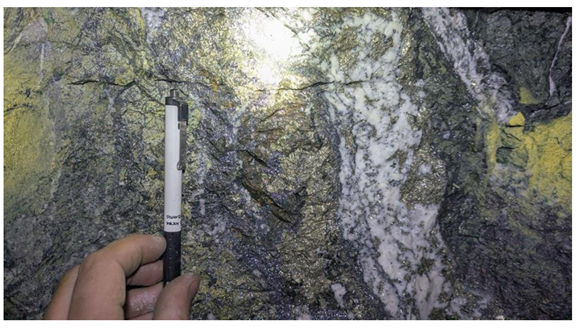 a-small-cap-gold-producer-with-cash-flow,-exploration-upside,-and-a-breakout-chart