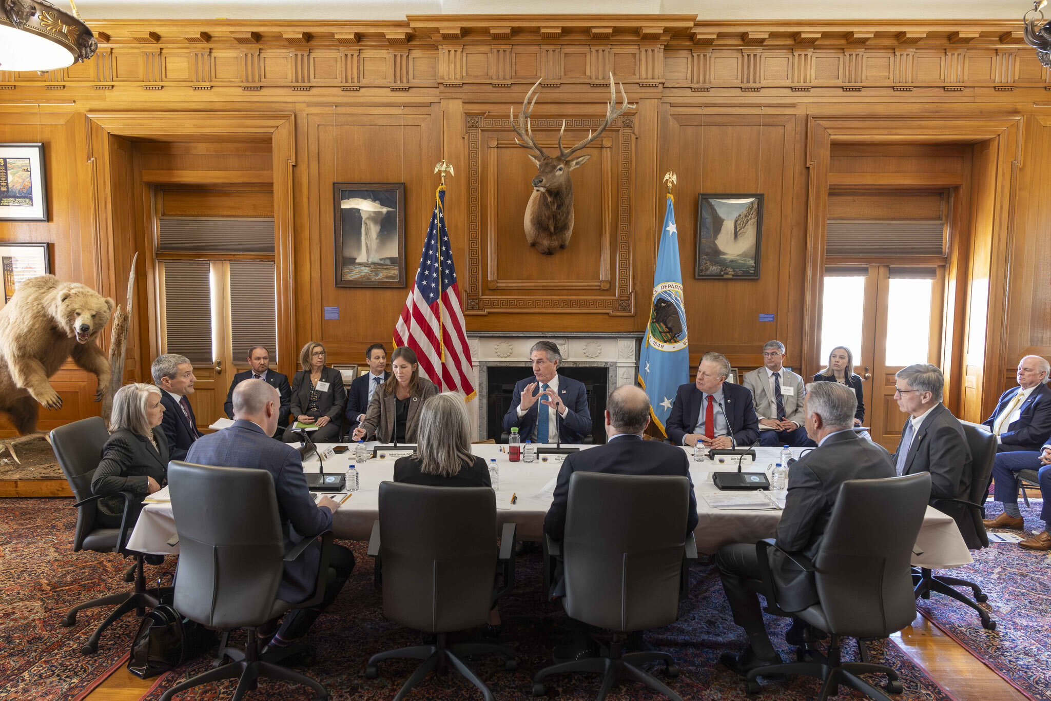 Regis revives McPhillamys after gold rally, dam rethink