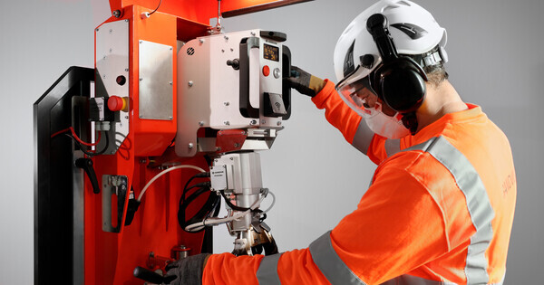 sandvik-expands-drill-bit-resharpening-range