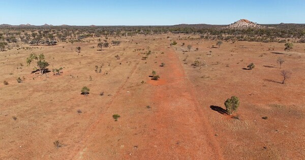 Tivan dishes out contracts for Molyhil scoping study