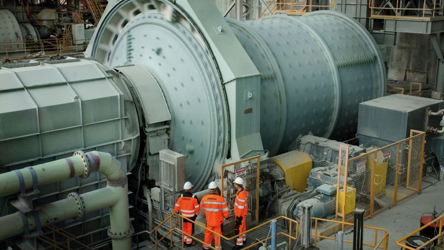 nmg-advances-matawinie-mine-with-major-contract-awards