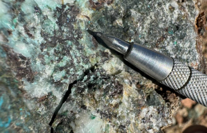 drilling-intersects-100+-meters-of-copper-porphyry-at-undrilled-chile-target